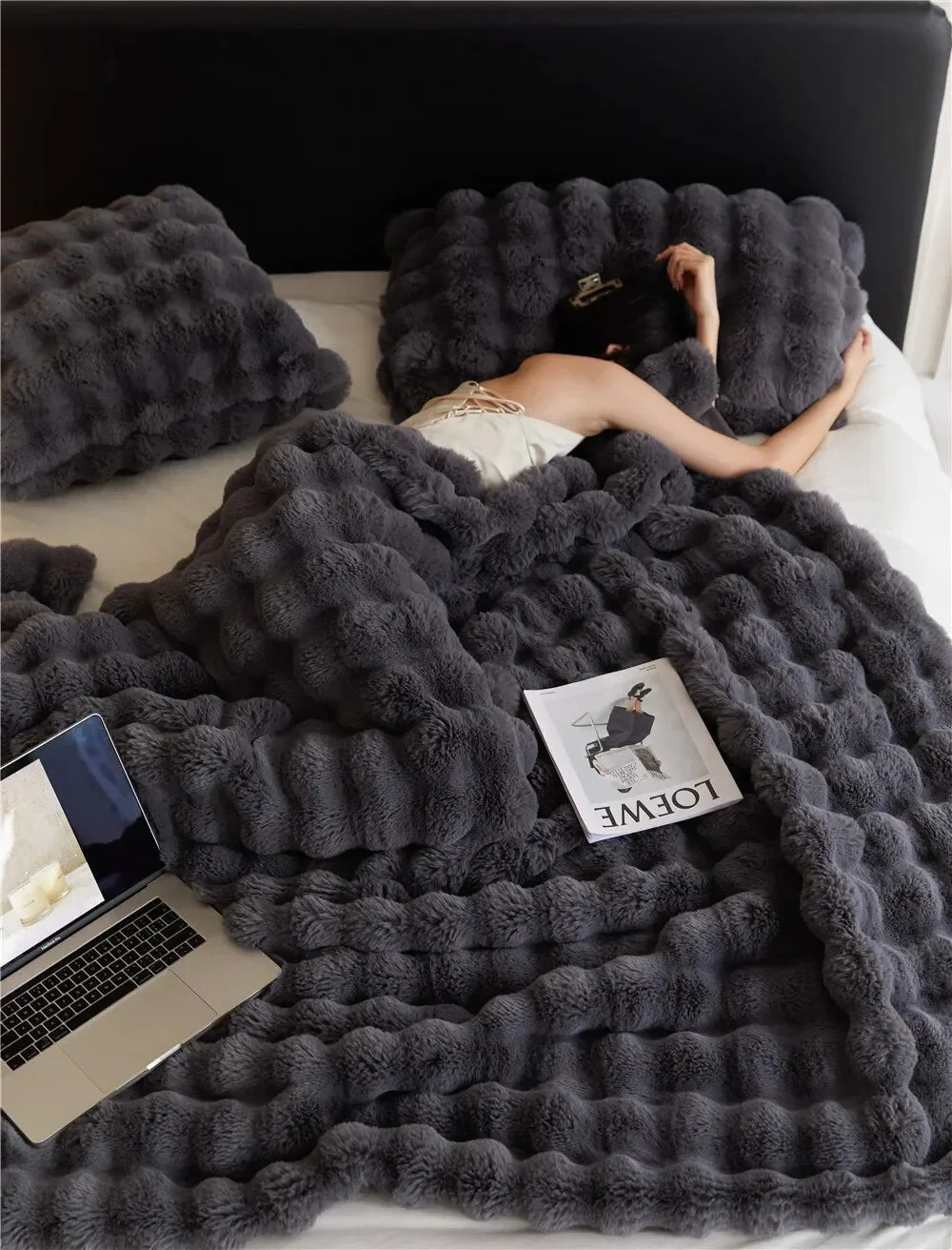 Die Plüschdecke, von der alle sprechen! - WarmWool hält Sie an kalten Tagen warm - Image 6