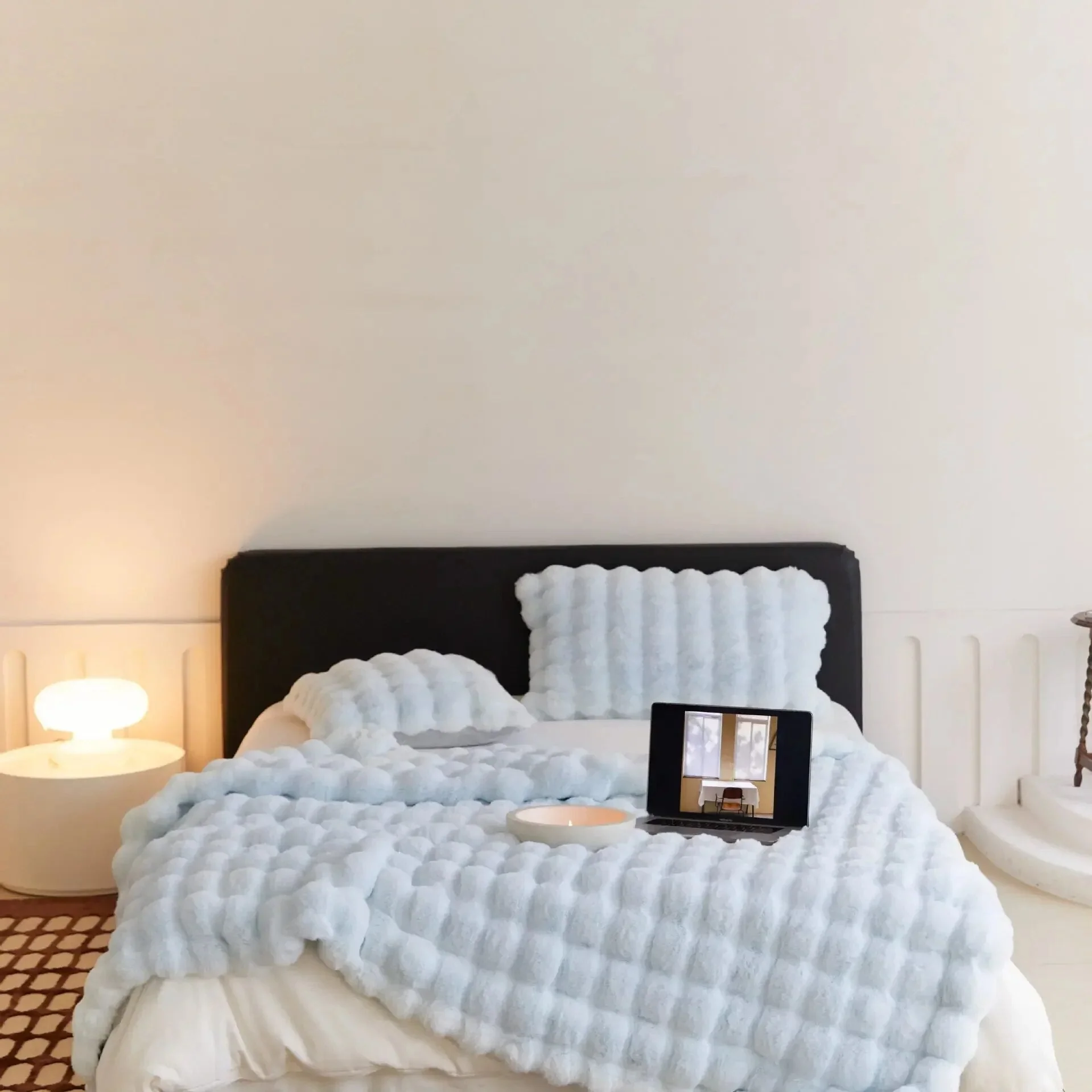 Die Plüschdecke, von der alle sprechen! - WarmWool hält Sie an kalten Tagen warm - Image 9