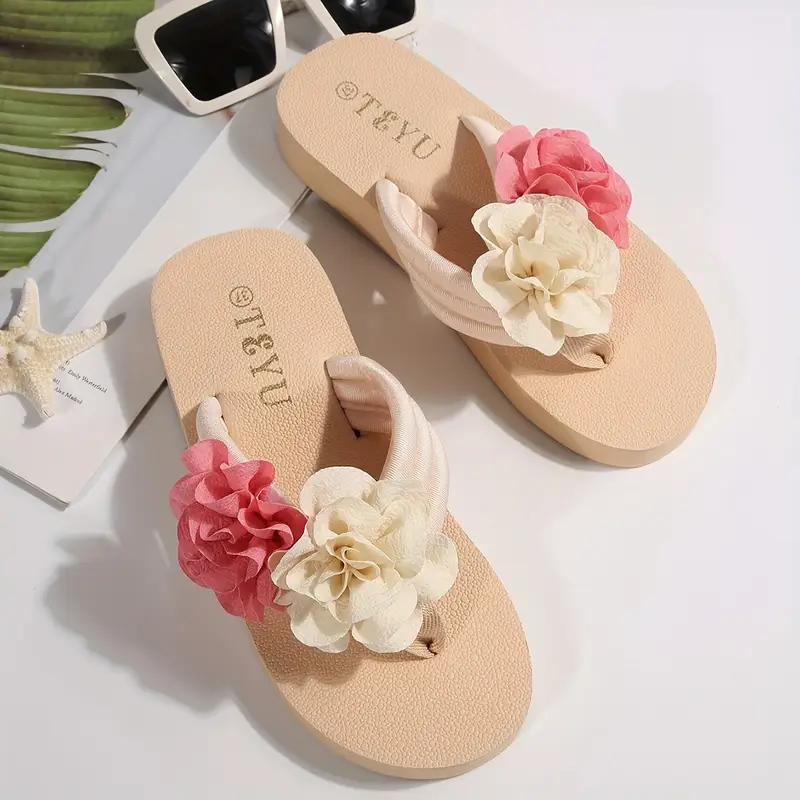 Dolly – Mehrfarbige Plateau-Flip-Flops mit Blumenmuster - Image 6