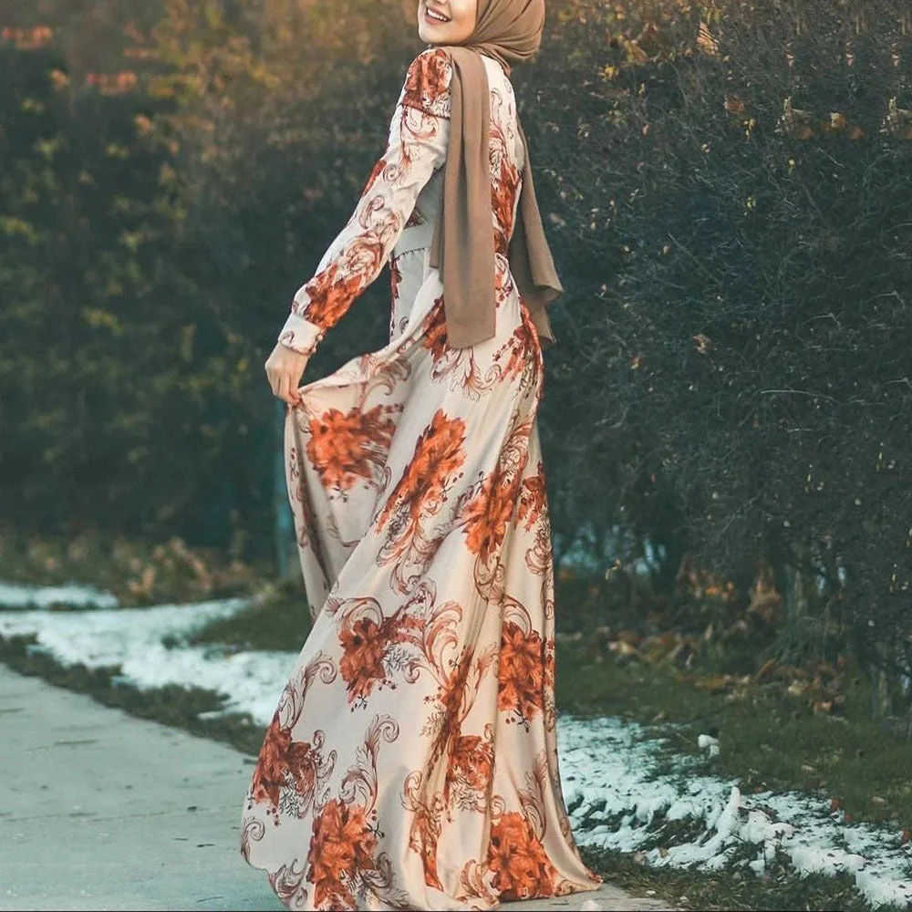 Dominika- Damen Maxikleid mit kunstvollem Barockmuster und Gurt - Image 5