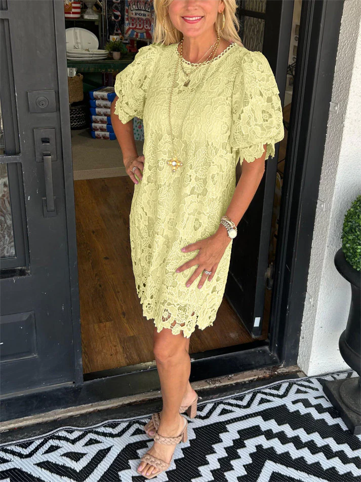 Donna | Florales Spitzenkleid mit Puffärmeln für Frauen - Image 2