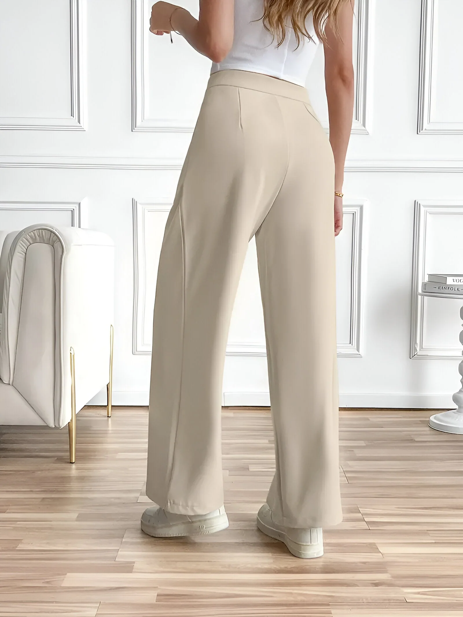 Edeltraud | Elegante Gerade-Hose mit Falten und Taschen - Image 6