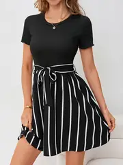 Edna | Neu Gestreiftes Patchwork-Kleid in A-Linie mit Kordelzug - Image 3