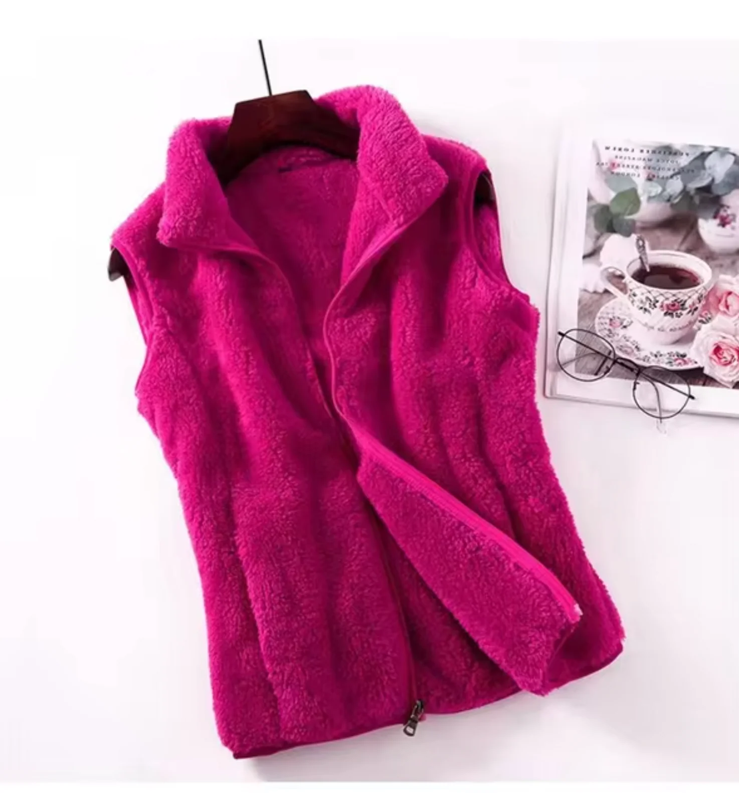 Elegante Damen Fleece-Weste aus Samt - Solveig - Image 4