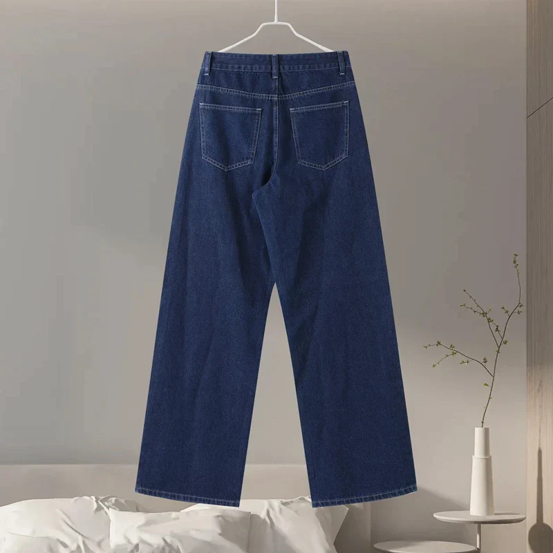 Elegante Damen Jeans-Kombination mit weitem Bein und langer Jacke - Image 8