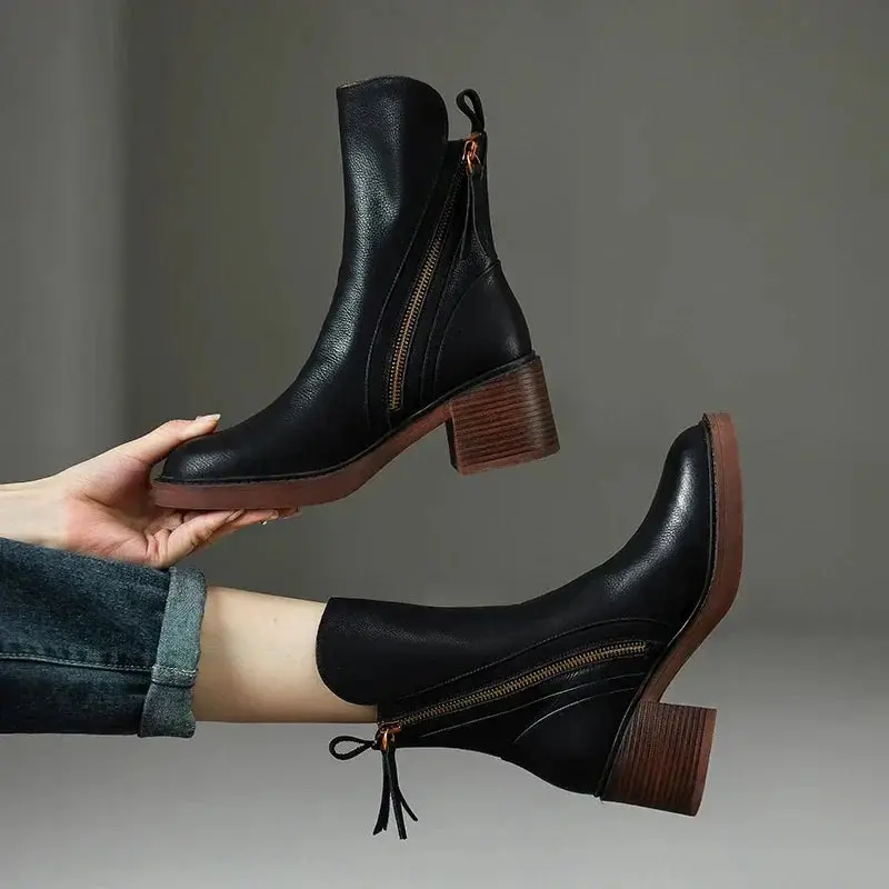 Elegante Damen Lederstiefeletten - Image 5