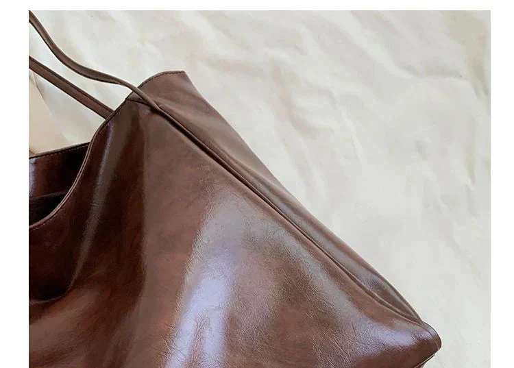 Elegante Damen-Schultertasche, mittelgroß, aus hochwertigem Synthetikgewebe - Image 3