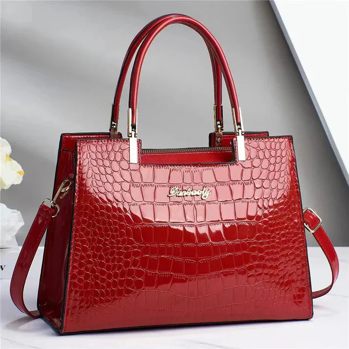 Elegante Damenhandtasche aus echtem Leder mit stilvollem Hochglanzfinish - Image 7