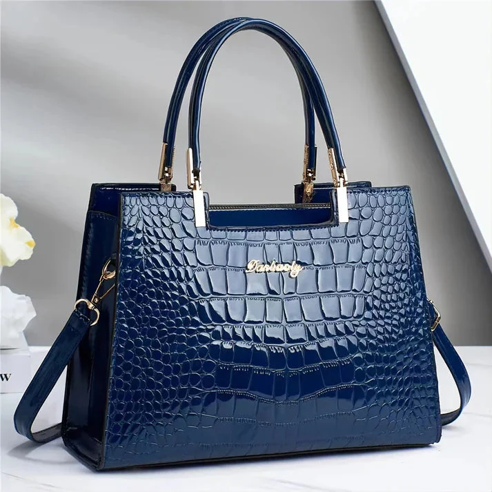 Elegante Damenhandtasche aus echtem Leder mit stilvollem Hochglanzfinish - Image 8