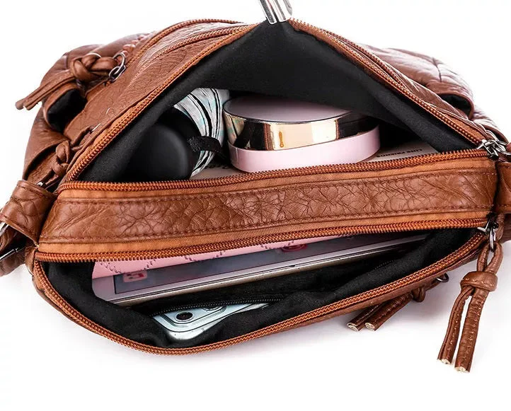 Elegante Damenhandtasche aus funktionalem, weichem Material - Image 2