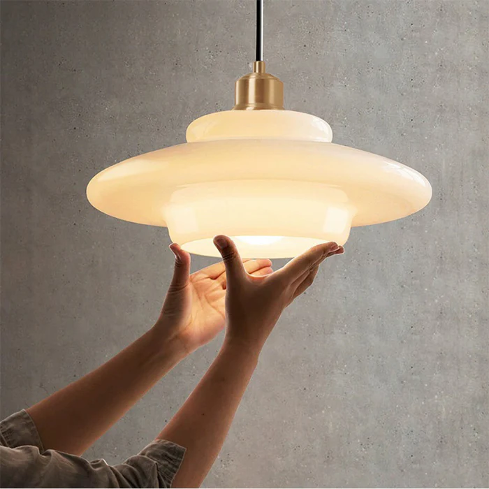 Elegante Pendelleuchte aus Milchglas mit verstellbarer Aufhängung – Hängeleuchte für den Esstisch in verschiedenen Größen - Image 2