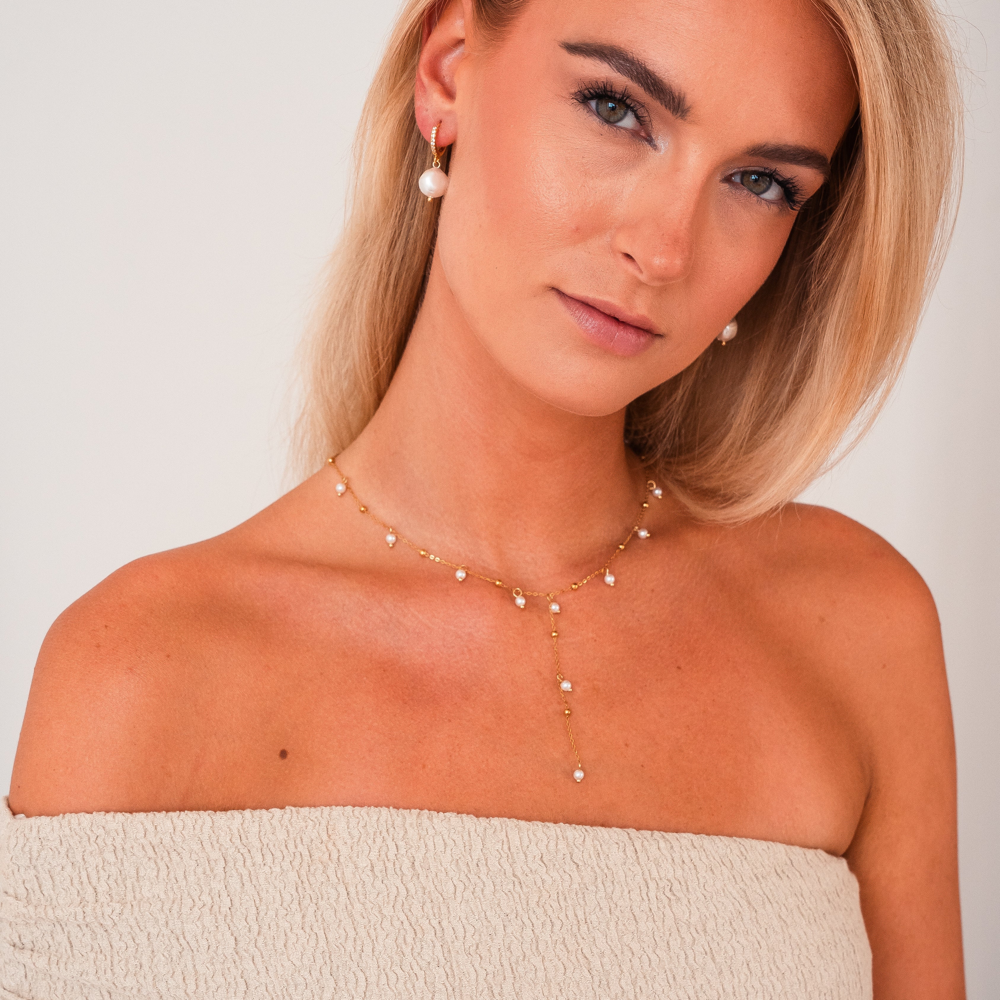 Elegante Perlenanhänger-Halskette - Image 4