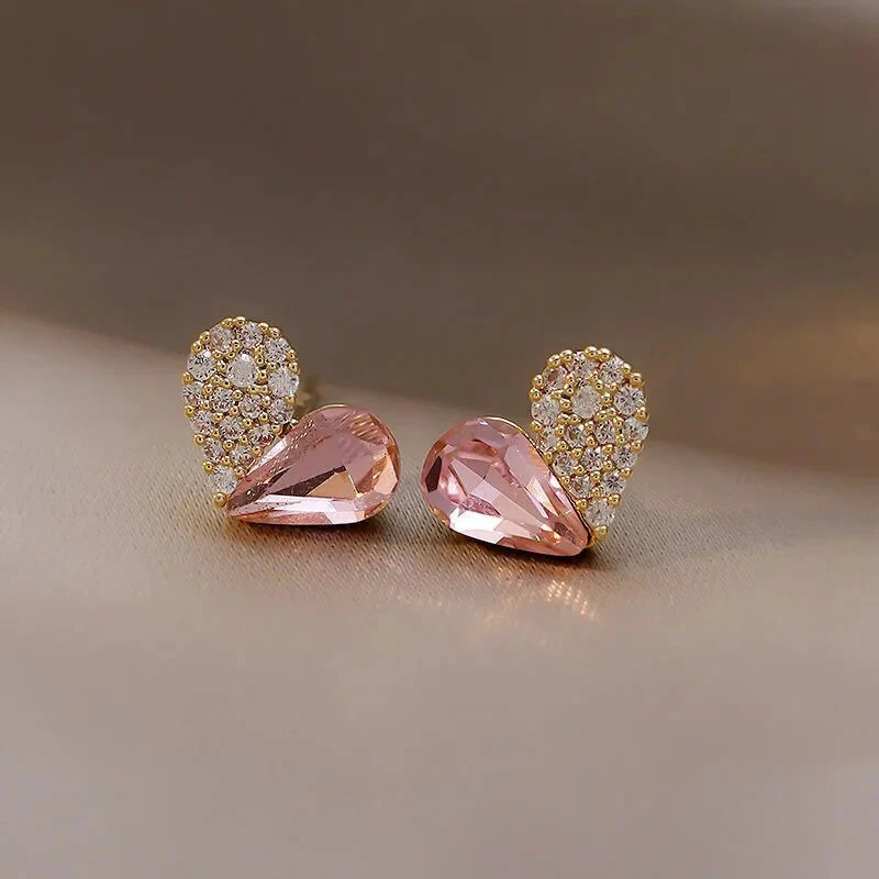 Elegante rosa glitzernde Herz-Ohrringe