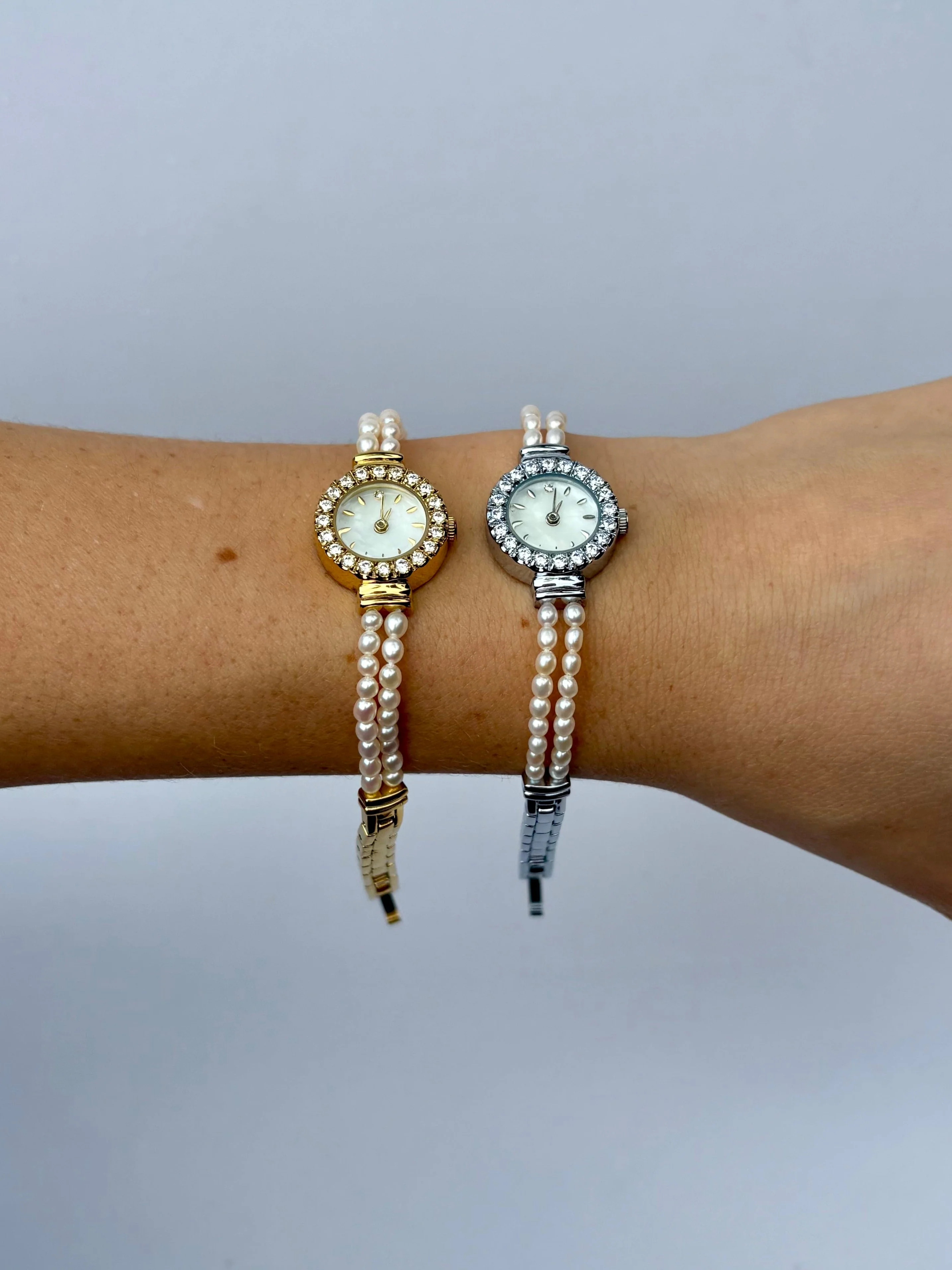 Elegante Vintage Damen Armbanduhr mit Perlendetails - Image 5