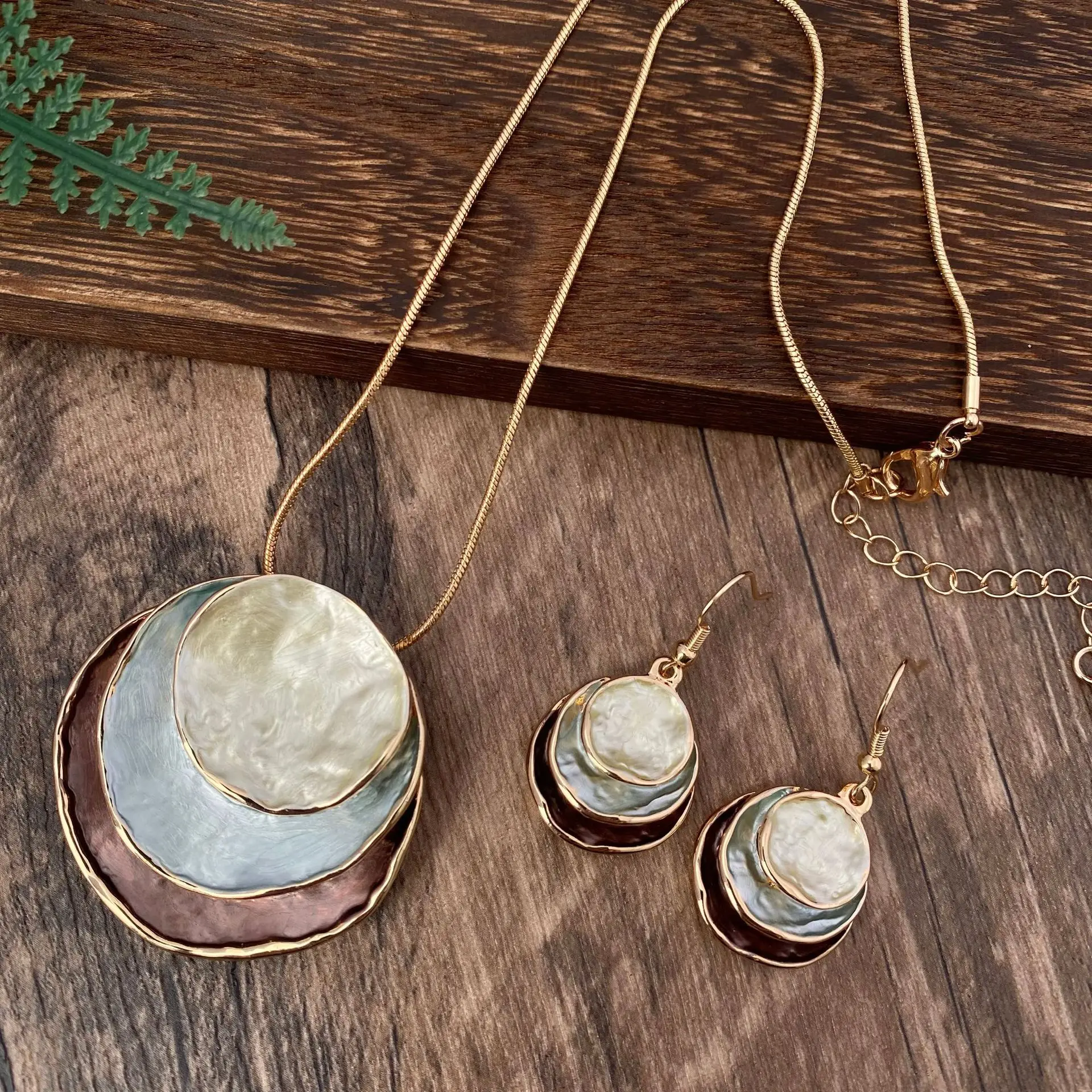 Elegante Vintage Damen Schmuckset mit Choker und Ohrringe - Image 13