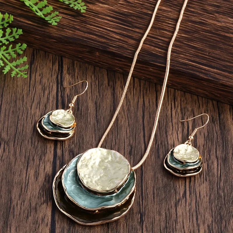 Elegante Vintage Damen Schmuckset mit Choker und Ohrringe - Image 2