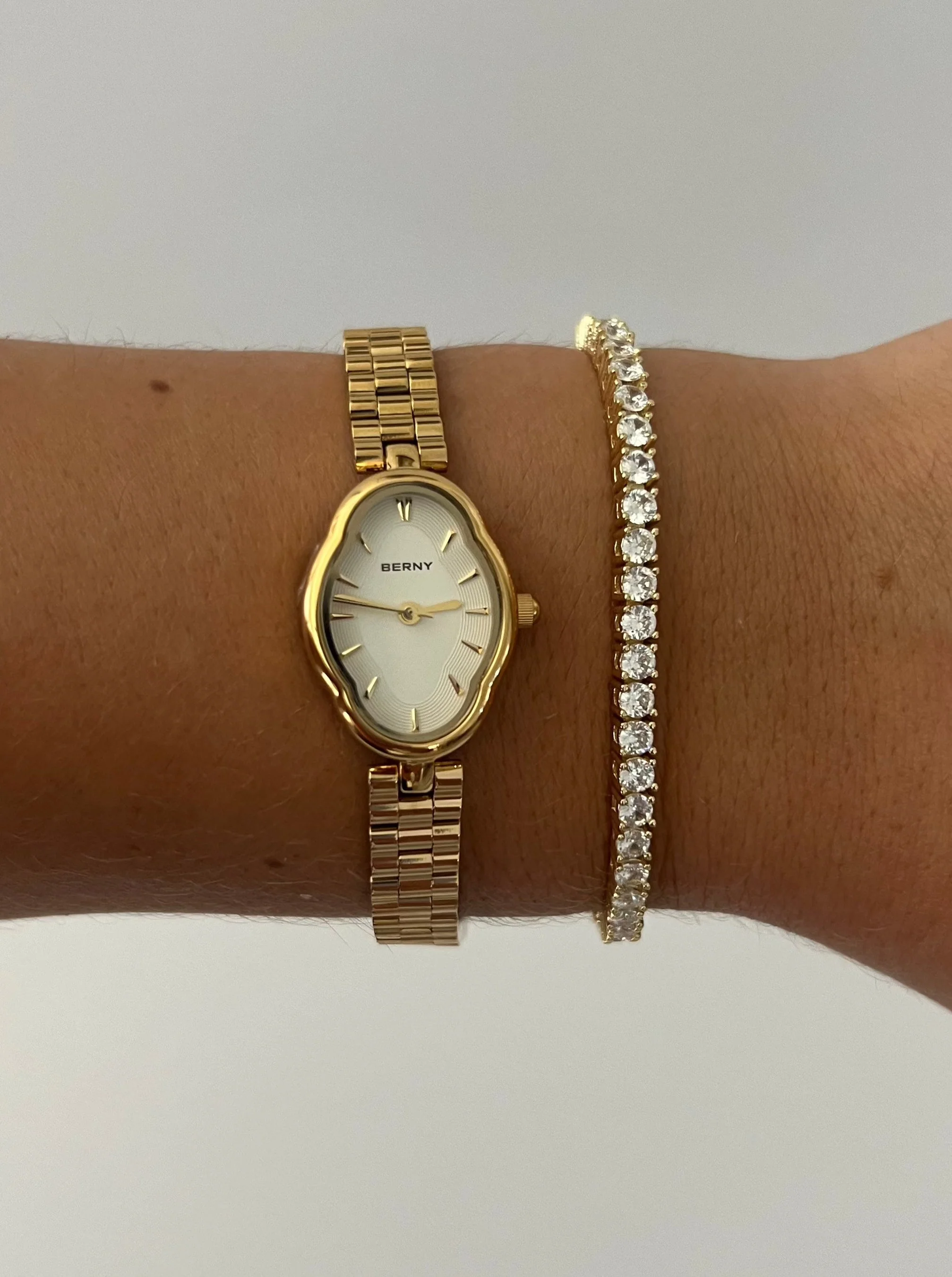 Elegante Vintage Goldene Damen Armbanduhr - Image 3