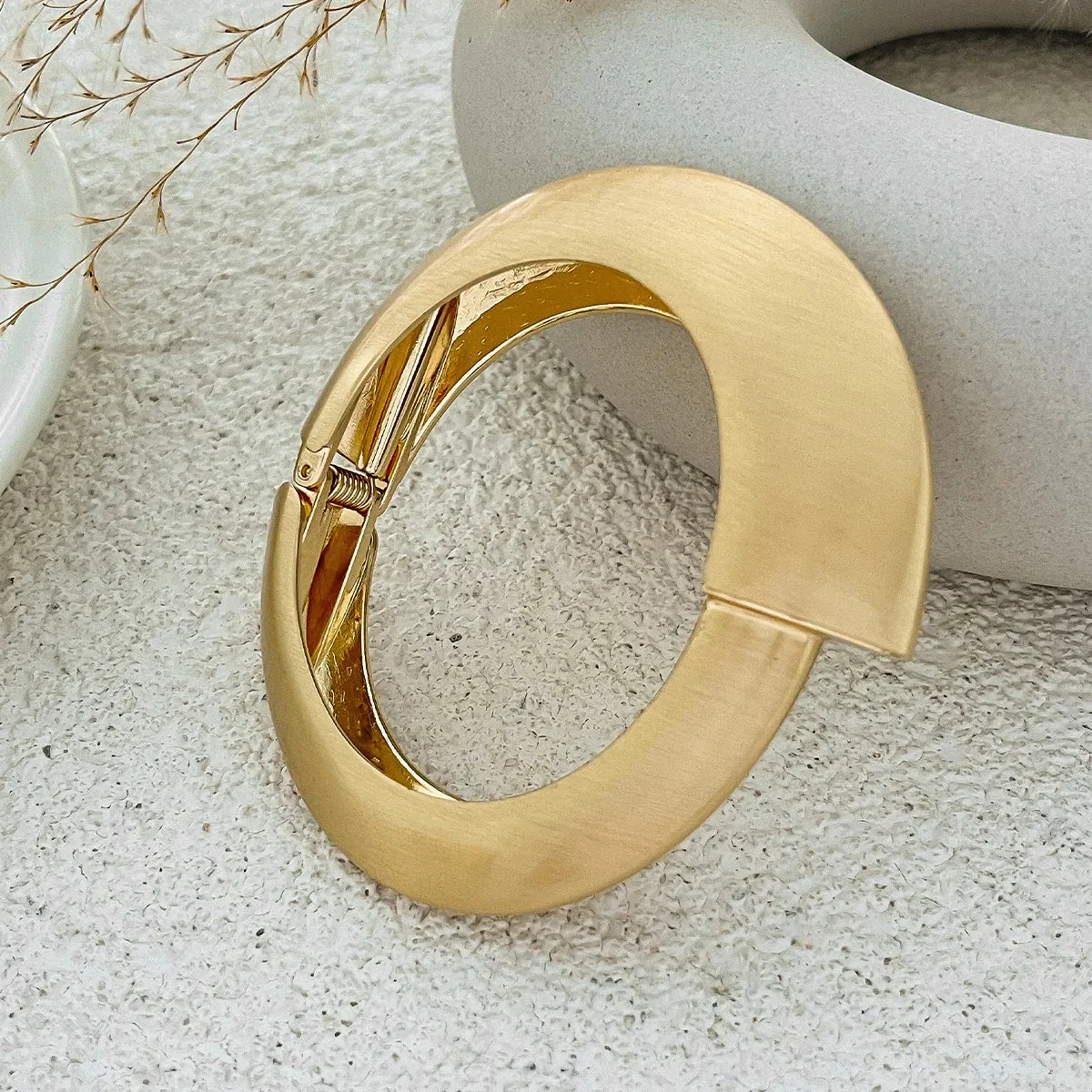 Elegantes Breites Damen Armreif Vintage Armband Gold - Image 12