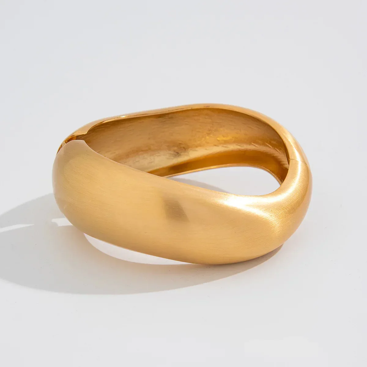 Elegantes Breites Damen Armreif Vintage Armband Gold - Image 8