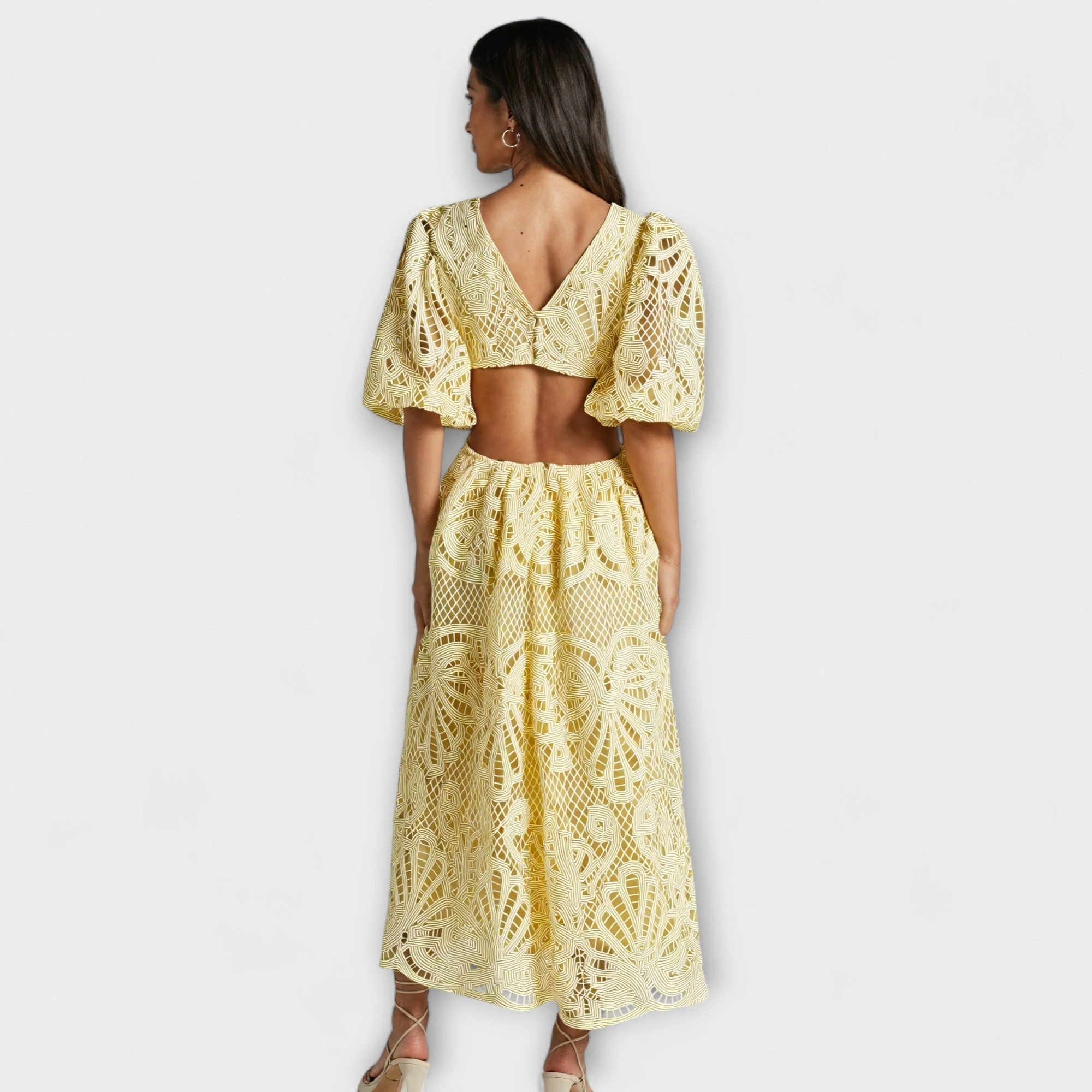 Elegantes Kleid mit feinen Akzenten - Image 10