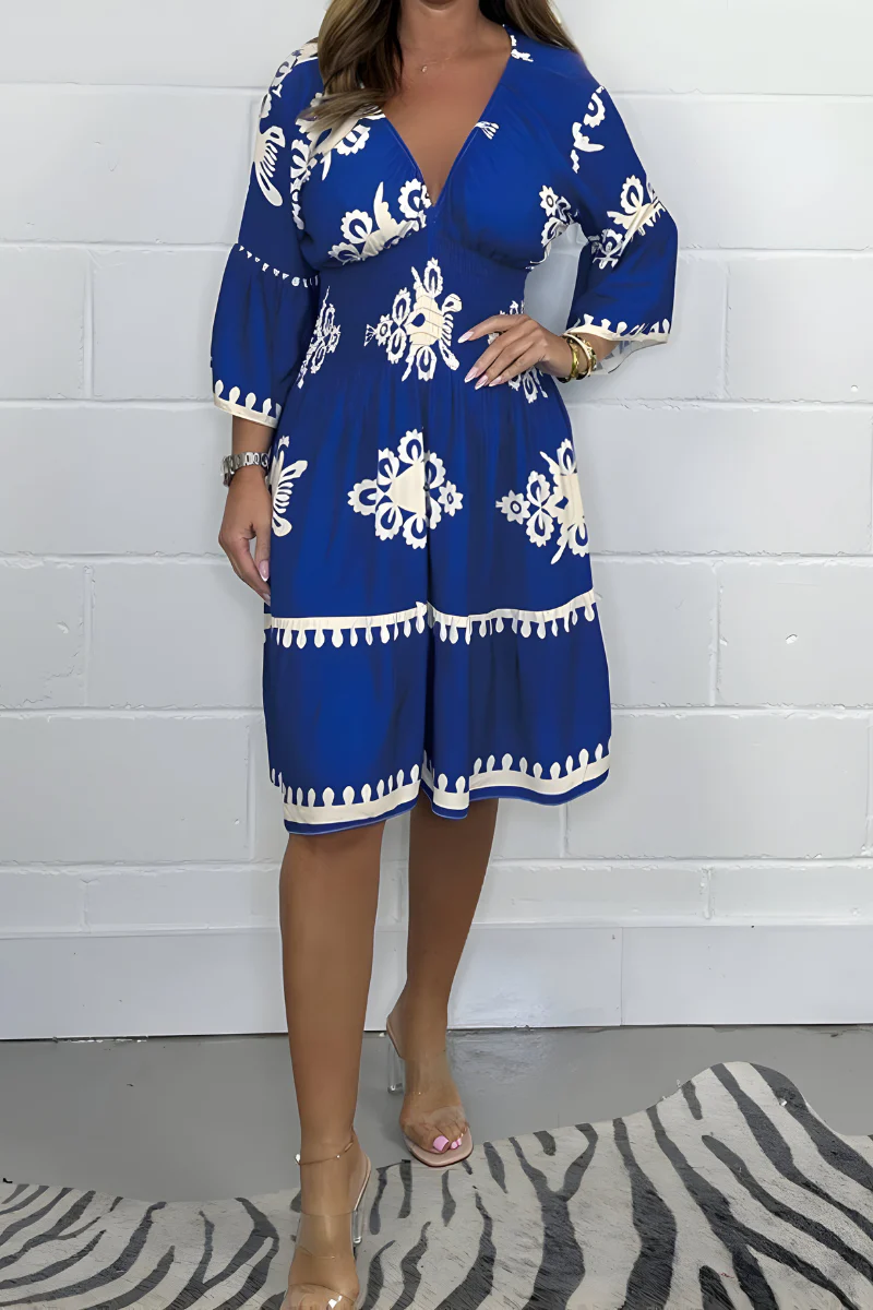Elegantes Kleid mit Muster und V-Ausschnitt – perfekt für jeden Anlass - Image 7