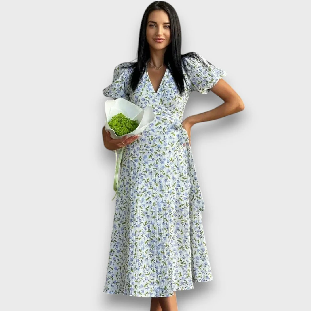 Elenya – Wickelkleid mit floraler Eleganz - Image 5