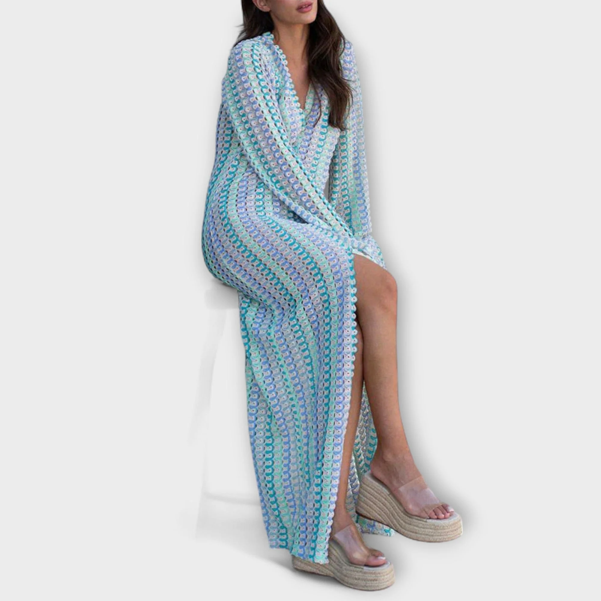 Eliora – Maxikleid mit V-Ausschnitt und Urlaubsflair - Image 12