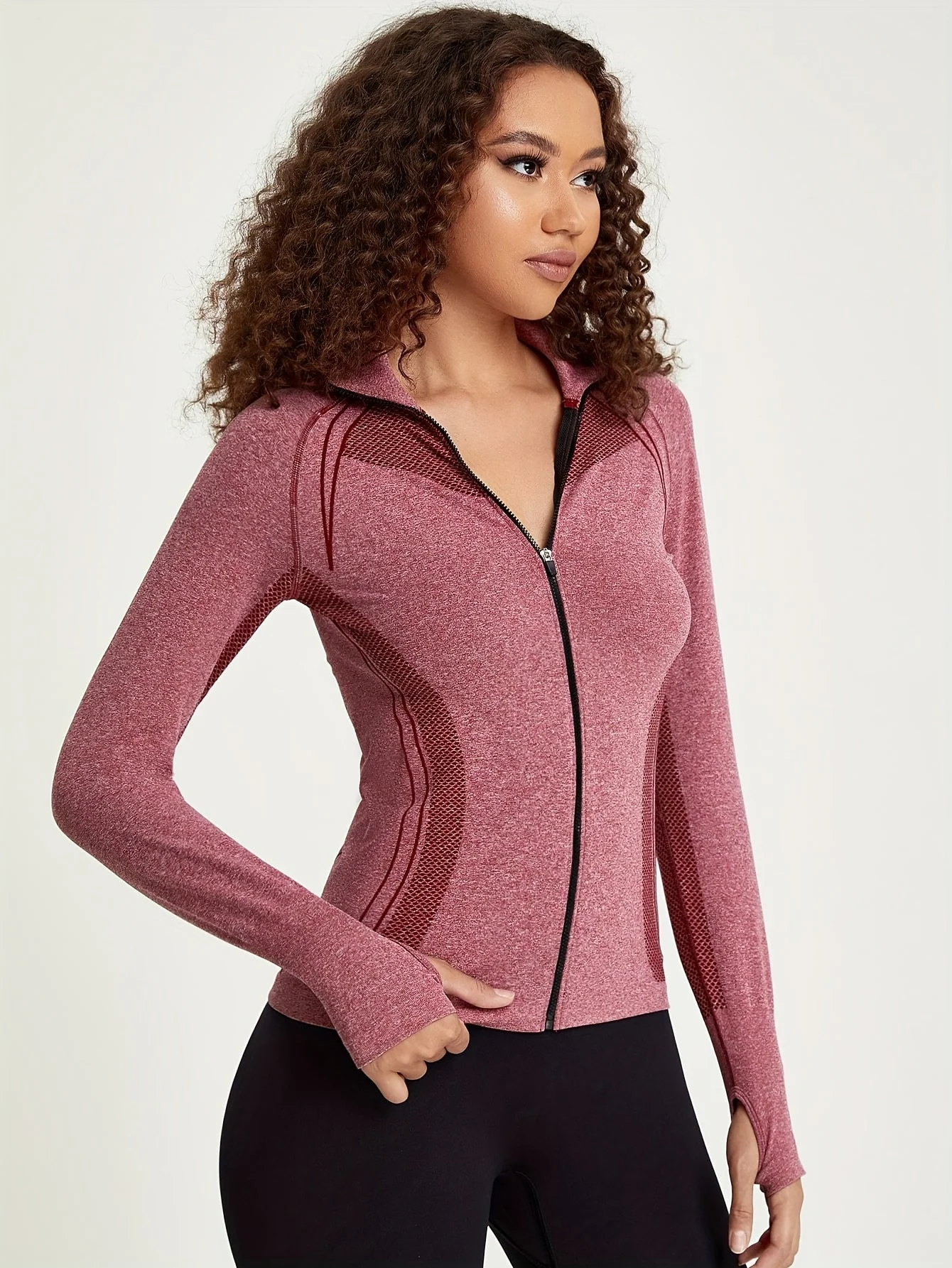 Elisa | Nahtlose Sportjacke mit Reißverschluss - Image 8