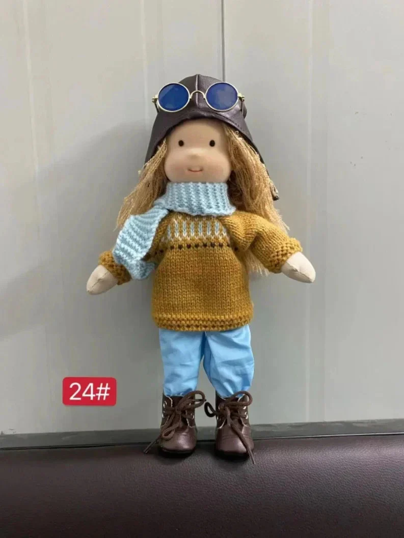 Elise | Handgefertigte Waldorf-Plüschpuppe – Weiches Baumwollspielzeug mit Stoffbox | Süß & Kuschelig | Für Kindergeburtstage & täglichen Spielspaß - Image 4