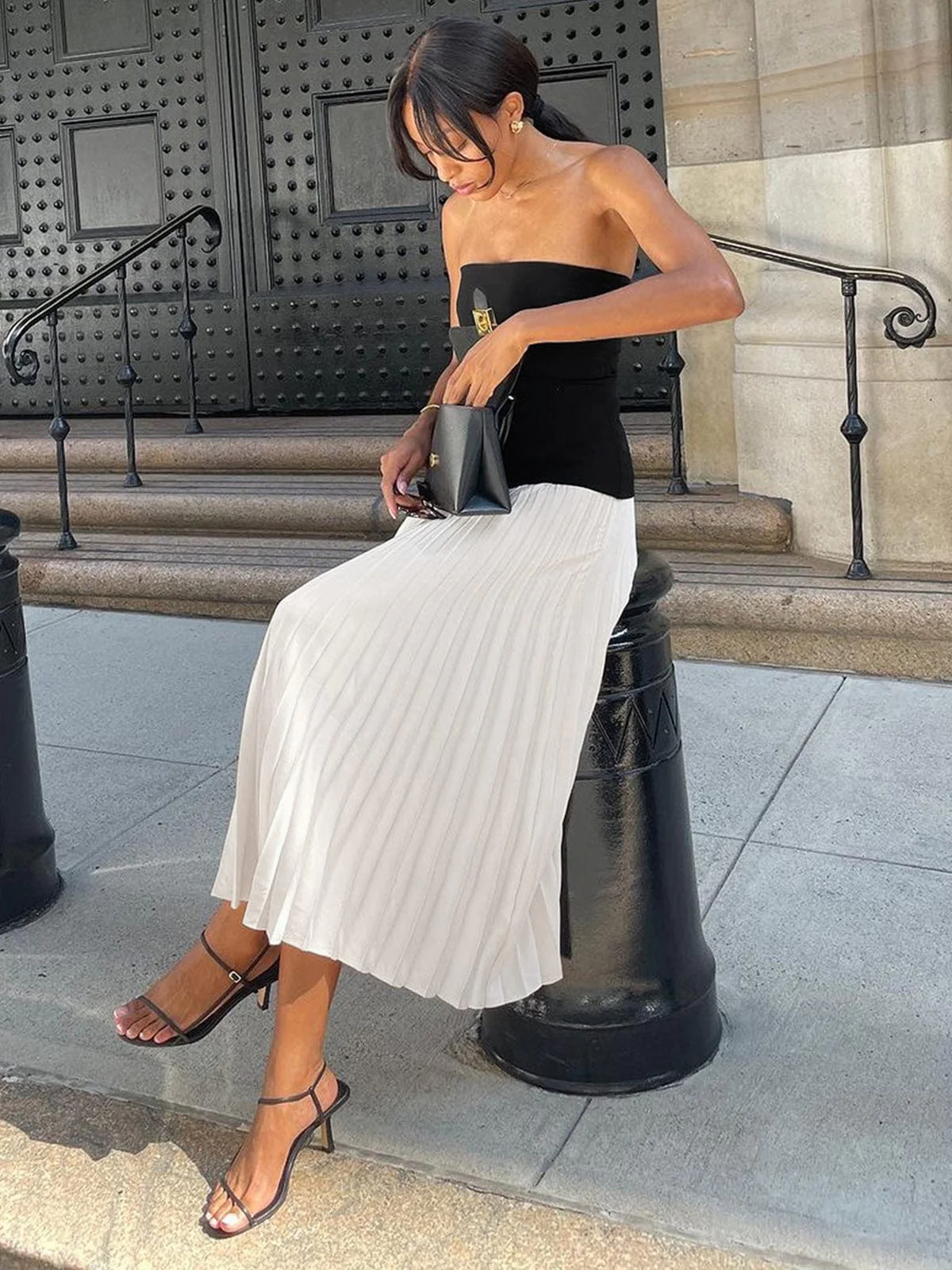 Elise | Stilvolles Bustier-Top & Fließender Maxi-Rock für einen edlen Look - Image 3