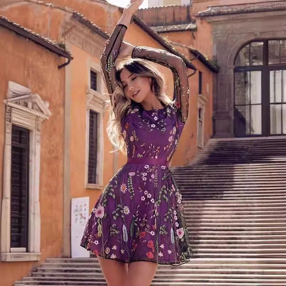 Ellen- Damen Elegantes Cocktailkleid mit floralen Stickereien - Image 6