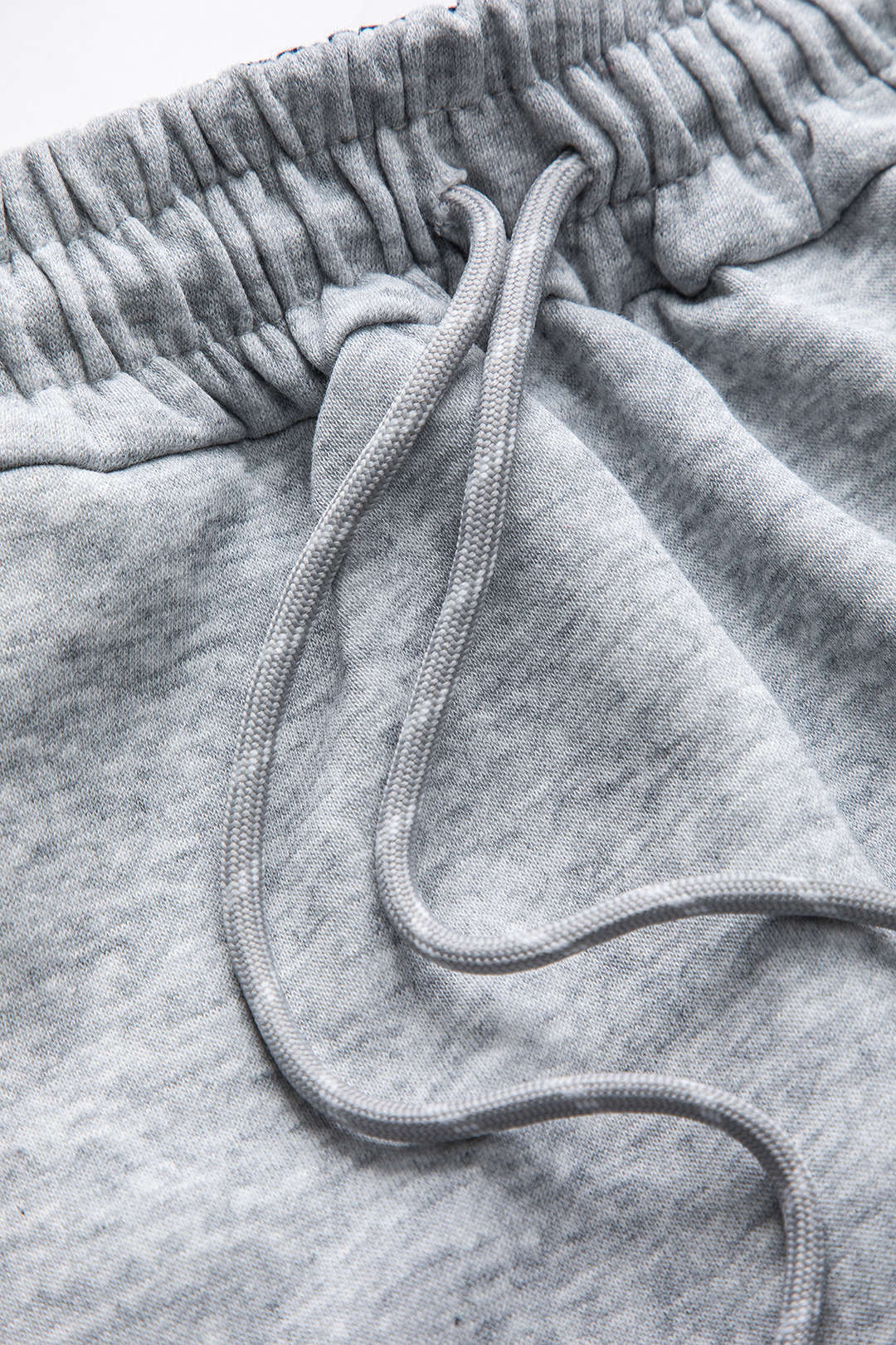 Elsa | Zweiteiliges Sweat-Set mit karierten Details - Image 5