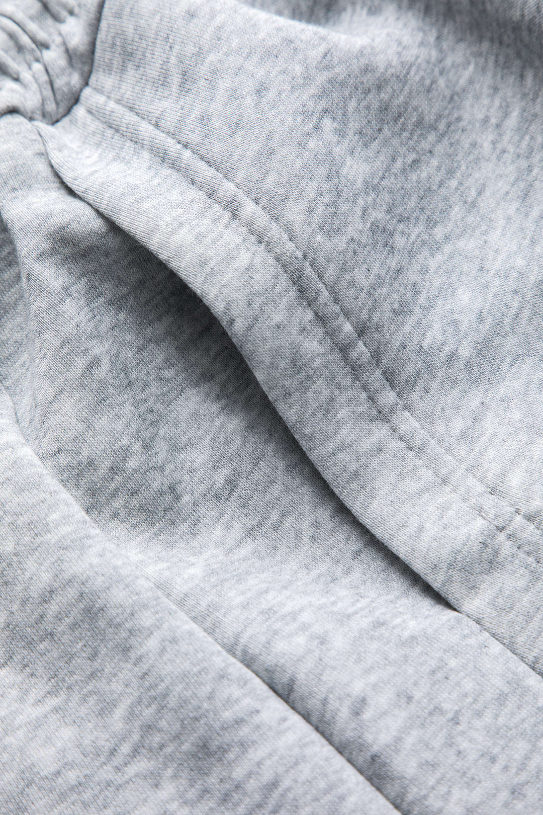 Elsa | Zweiteiliges Sweat-Set mit karierten Details - Image 8