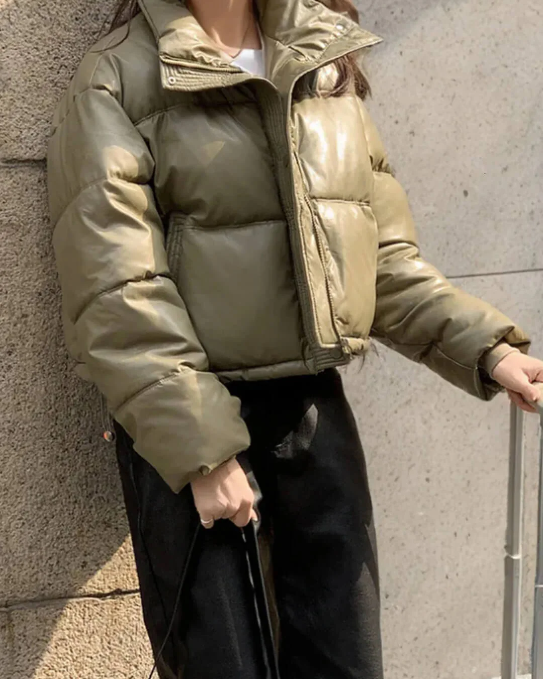 Elva | Damen Steppjacke Kurz Loose Fit Mit Stehkragen - Image 5