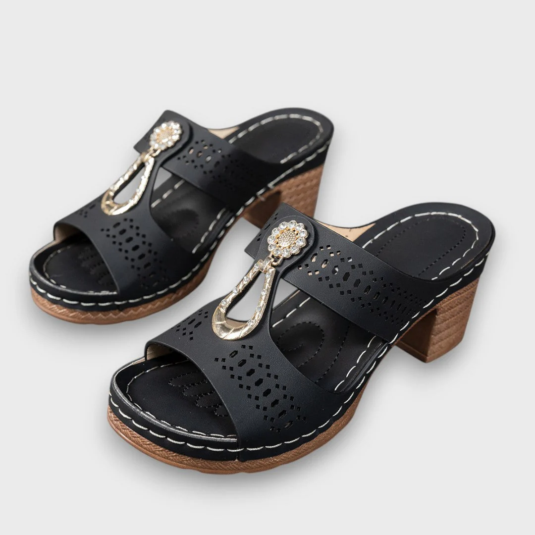 Elvanna – Elegante Sommerschuhe mit Schmuckdetail - Image 10