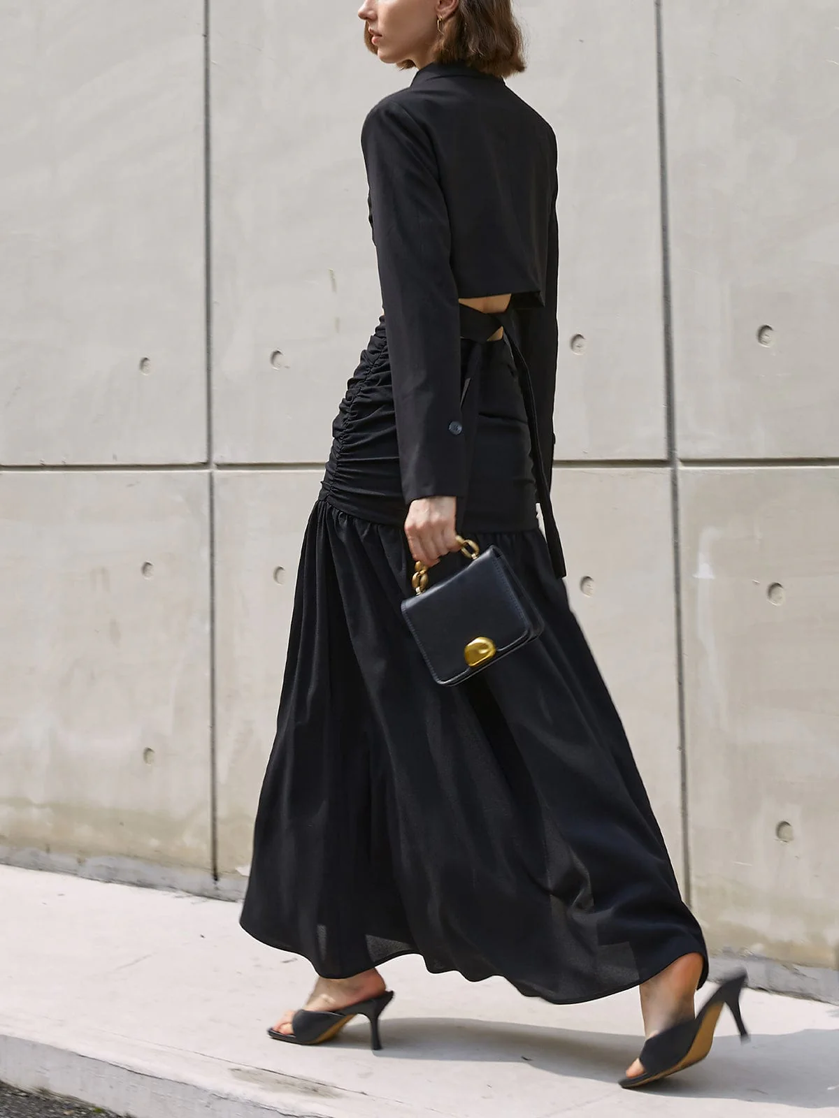 Emilia | Elegantes Zweiteiler-Set mit Cropped Blazer & Maxi-Rock - Image 4