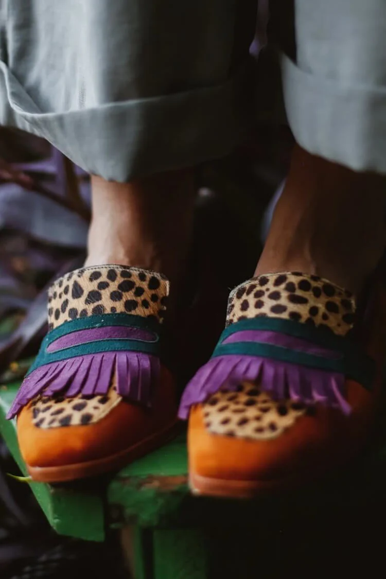 Ewelira - Trendige Loafers mit Fransen im Colourblock-Stil - Image 2