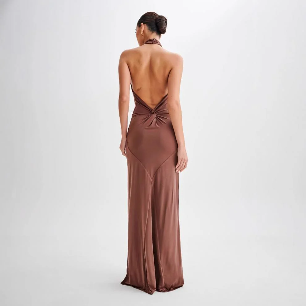 Faera | Drapiertes Langes Neckholder-Kleid - Image 4