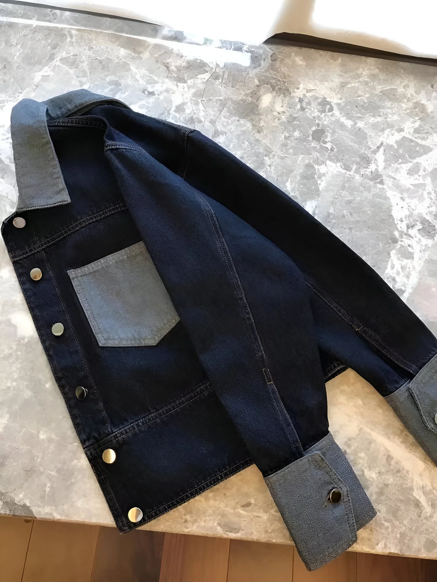 Felicitas | Trendige Retro-Denimjacke - Image 2