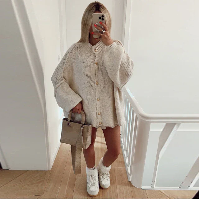 Felicity | Oversized Knopf-Weste - Image 3
