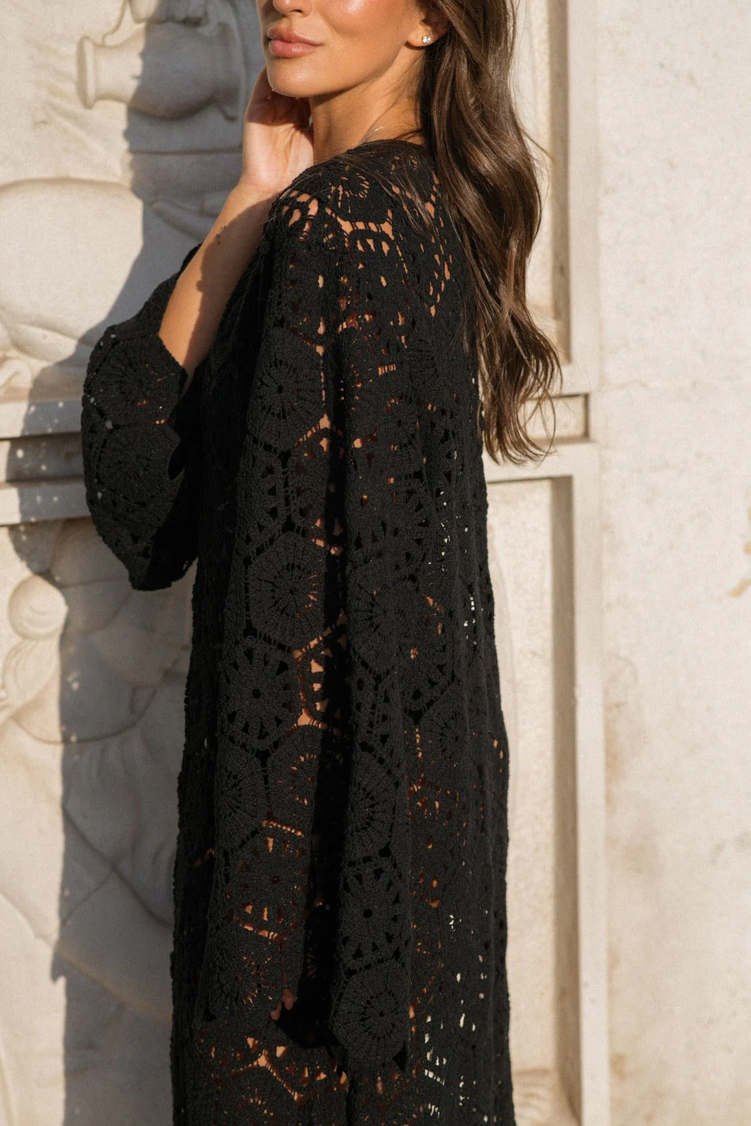 Fina | Langärmeliges Kleid mit Spitzenbestickung - Image 8