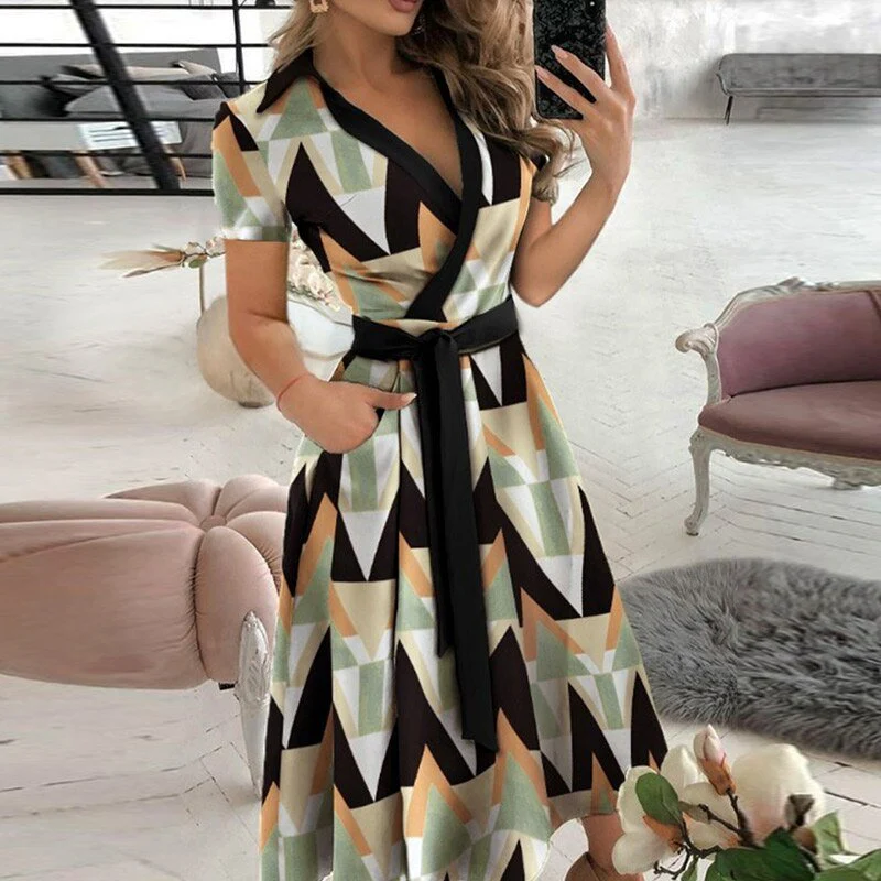 Fließendes A-Linien-Kleid für zeitlose Eleganz für Damen - Image 3