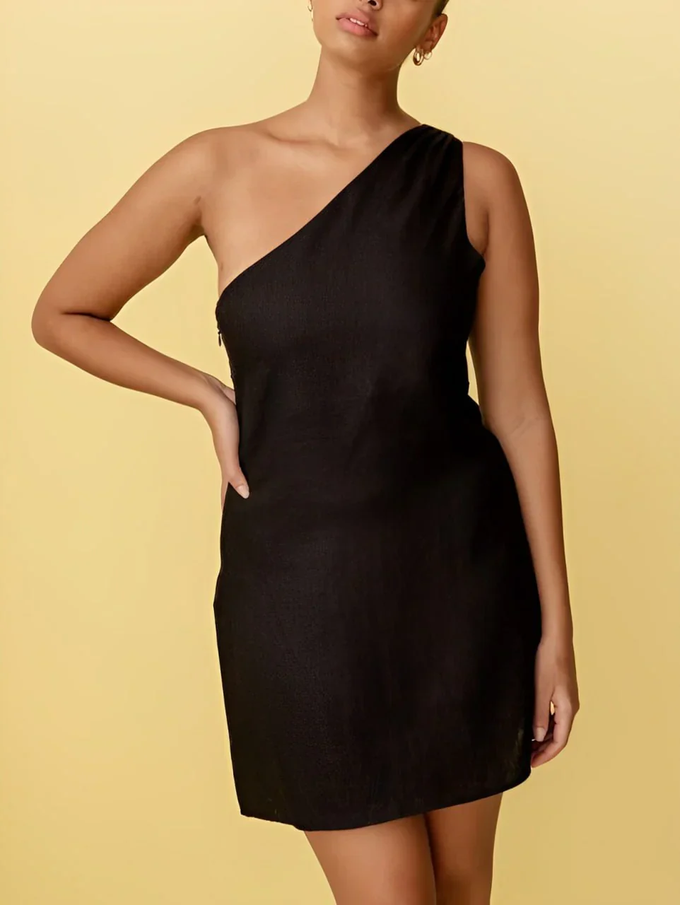 Geneva – One-Shoulder-Minikleid aus Leinen - Image 6