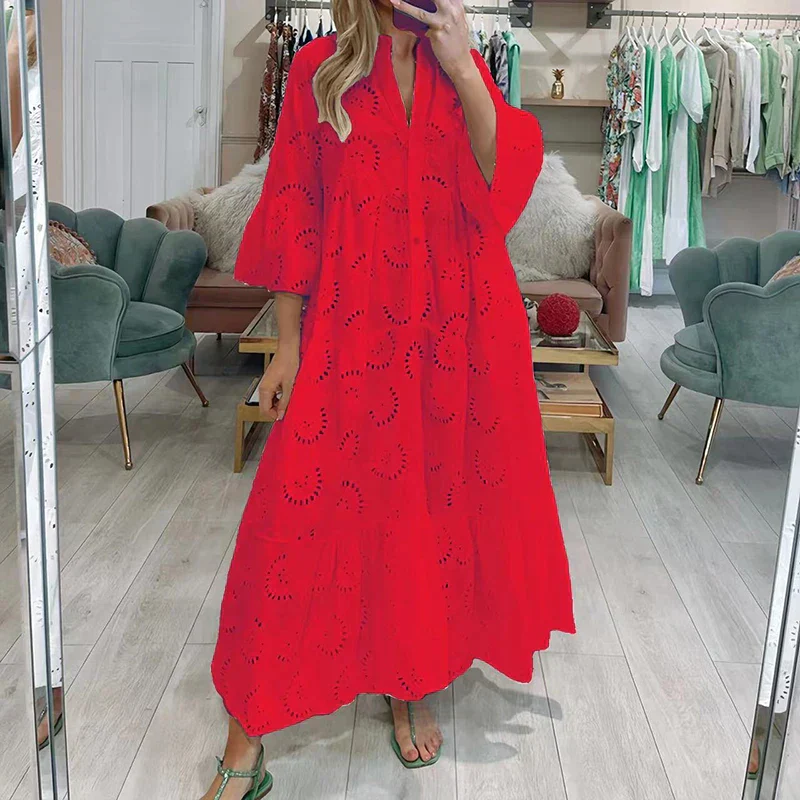 Gesticktes Kleid für Damen mit Ausschnitten - Image 3
