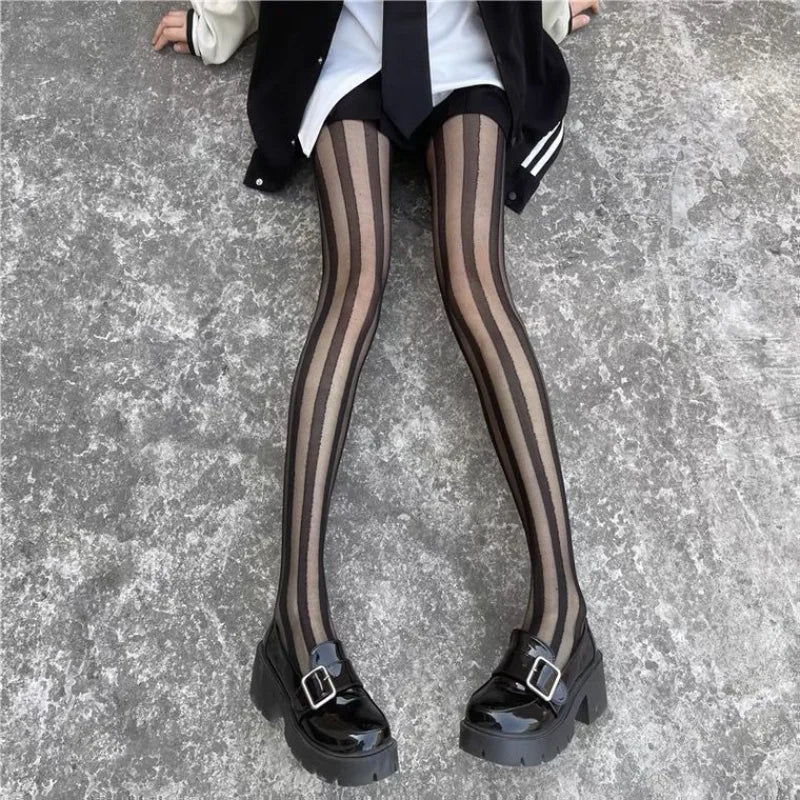 Gestreifte Strumpfhose für Damen | Schwarz - Image 2