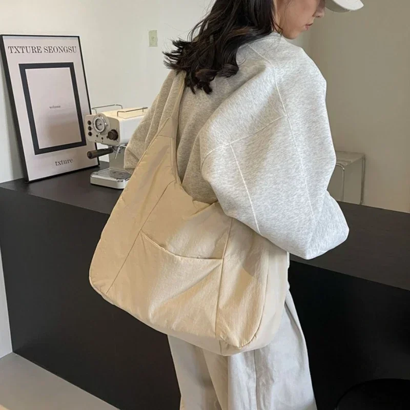 GISELA - Image 3