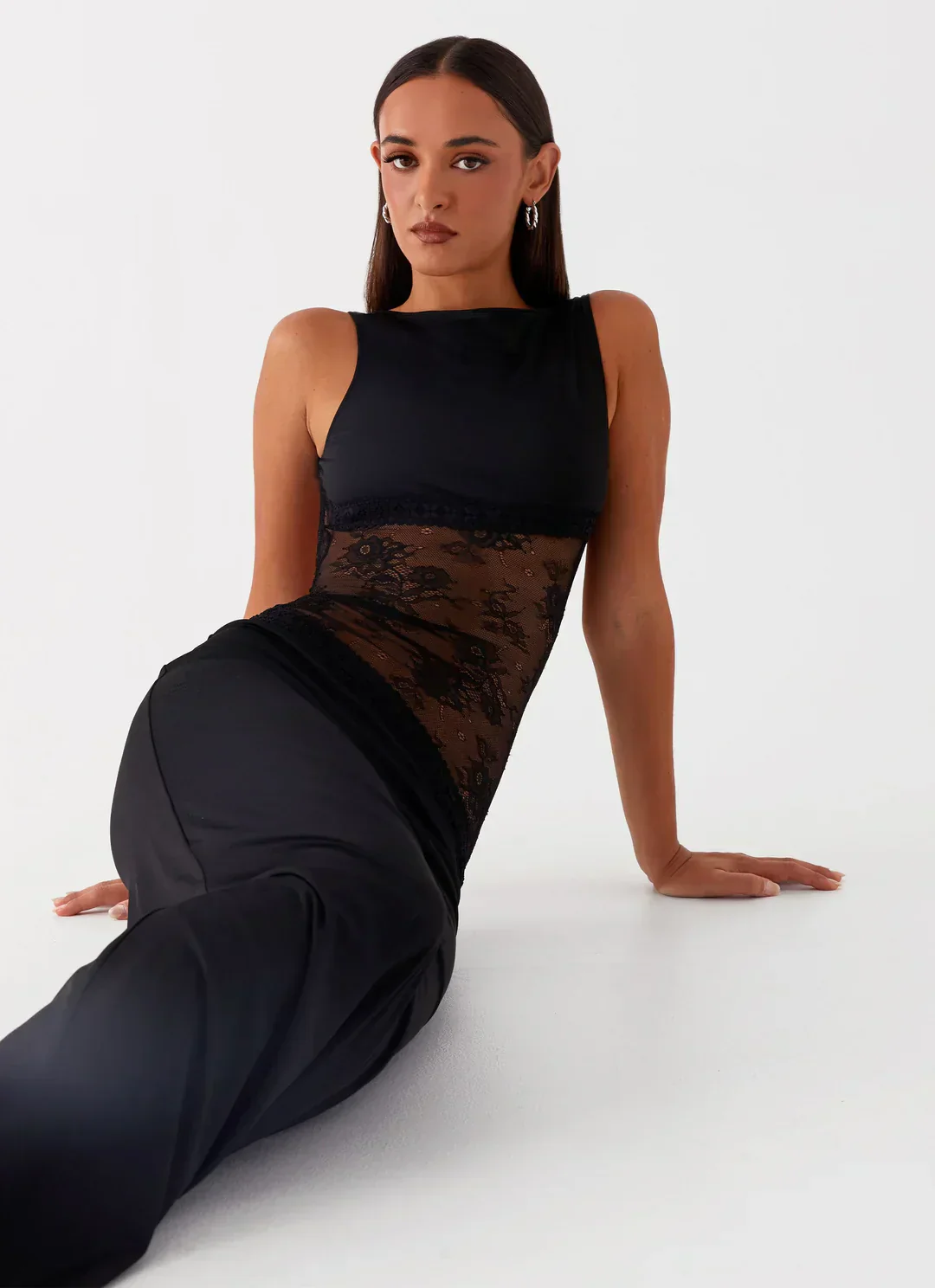 GIULIA  | Elegantes langes Kleid mit feinen Details - Image 3