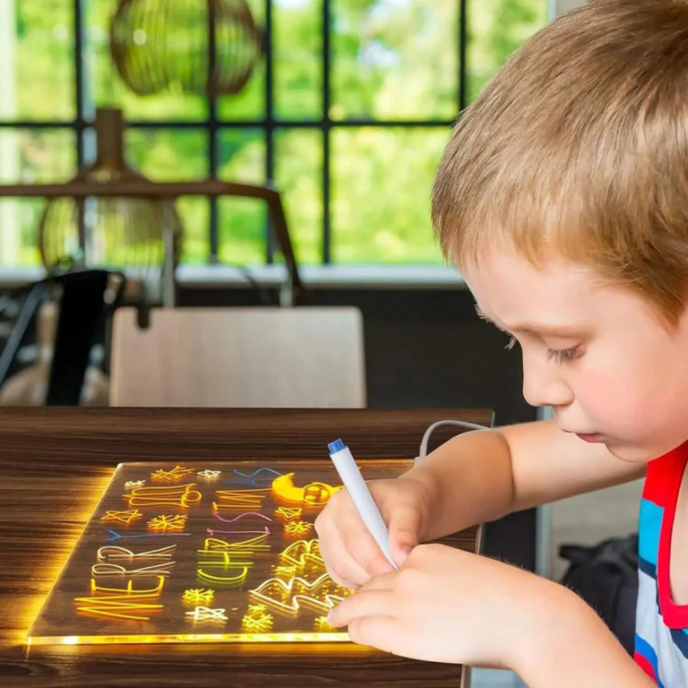 GlowCraft | LED-Zeichentafel für Kinder – kreativer Ferien- und Lernspaß - Image 2