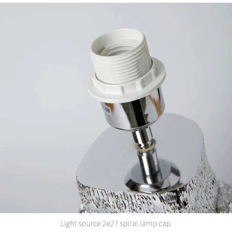 Goldene Kaninchen Tischlampe – Originelle Designer-Leuchte mit Schirm - Image 15