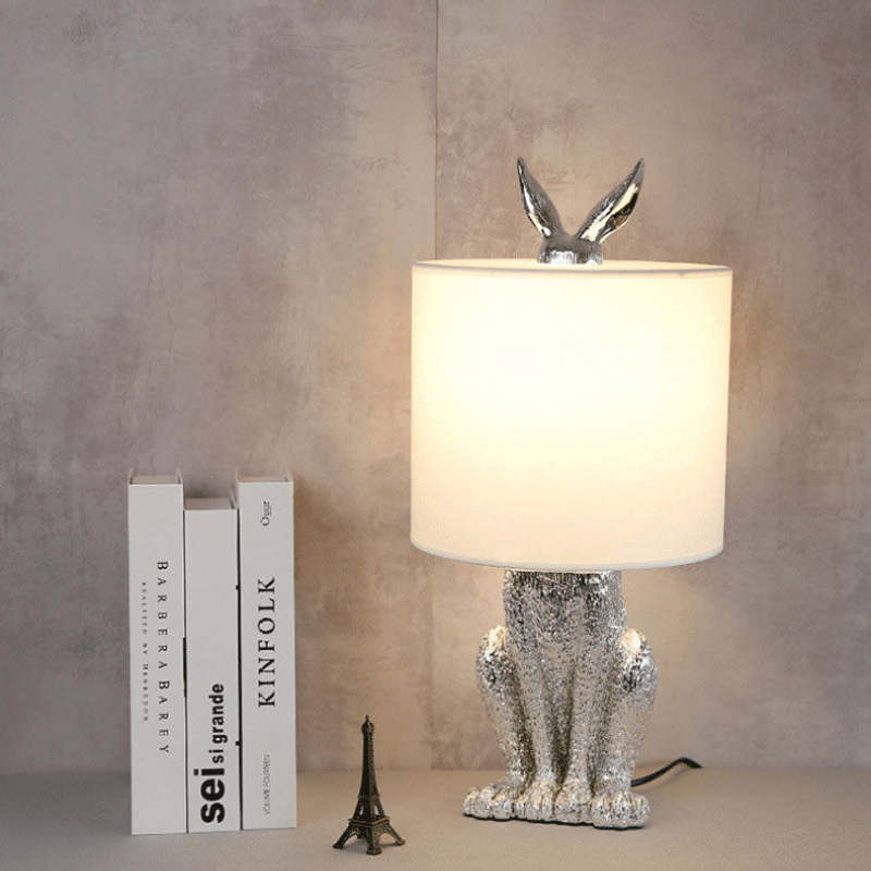 Goldene Kaninchen Tischlampe – Originelle Designer-Leuchte mit Schirm - Image 5